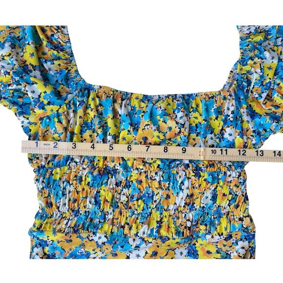 L*Space Marilyn One-Piece Swimsuit Daisy Diamond Puff Sleeves Smocked - Size 8 - Picture 11 of 16